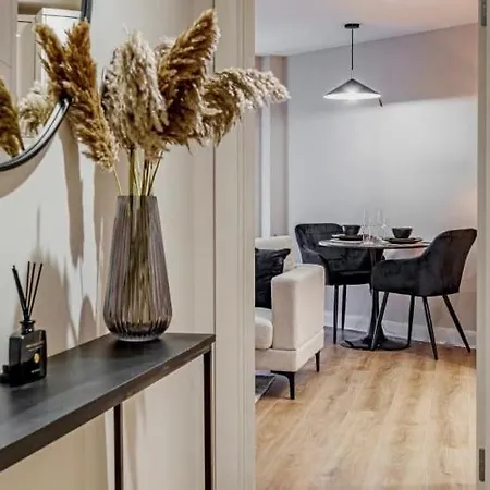 Chic 1 Bed Apartment, Centre Apartment