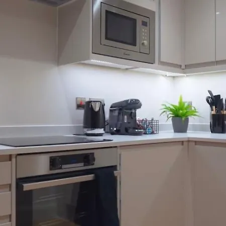 Chic 1 Bed Apartment, Centre 公寓